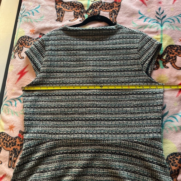 Ann Taylor Black and White Textured Blouse - Picture 6 of 6